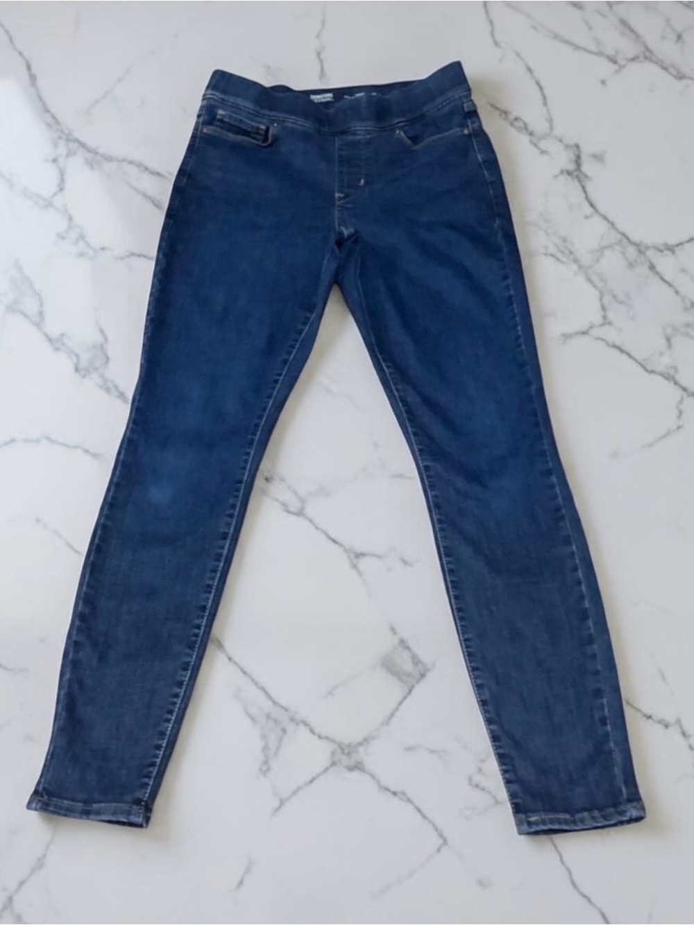 Signature Levi Strauss Shaping Pull-On Super Skinny Jeans Size 6 - W28